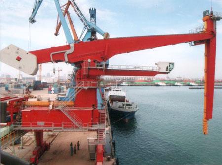 散粮港机设备-装船机